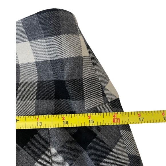 The Limited Black and White Cream Mini A-Line Pleated Plaid Skirt Size 0 - Picture 7 of 12